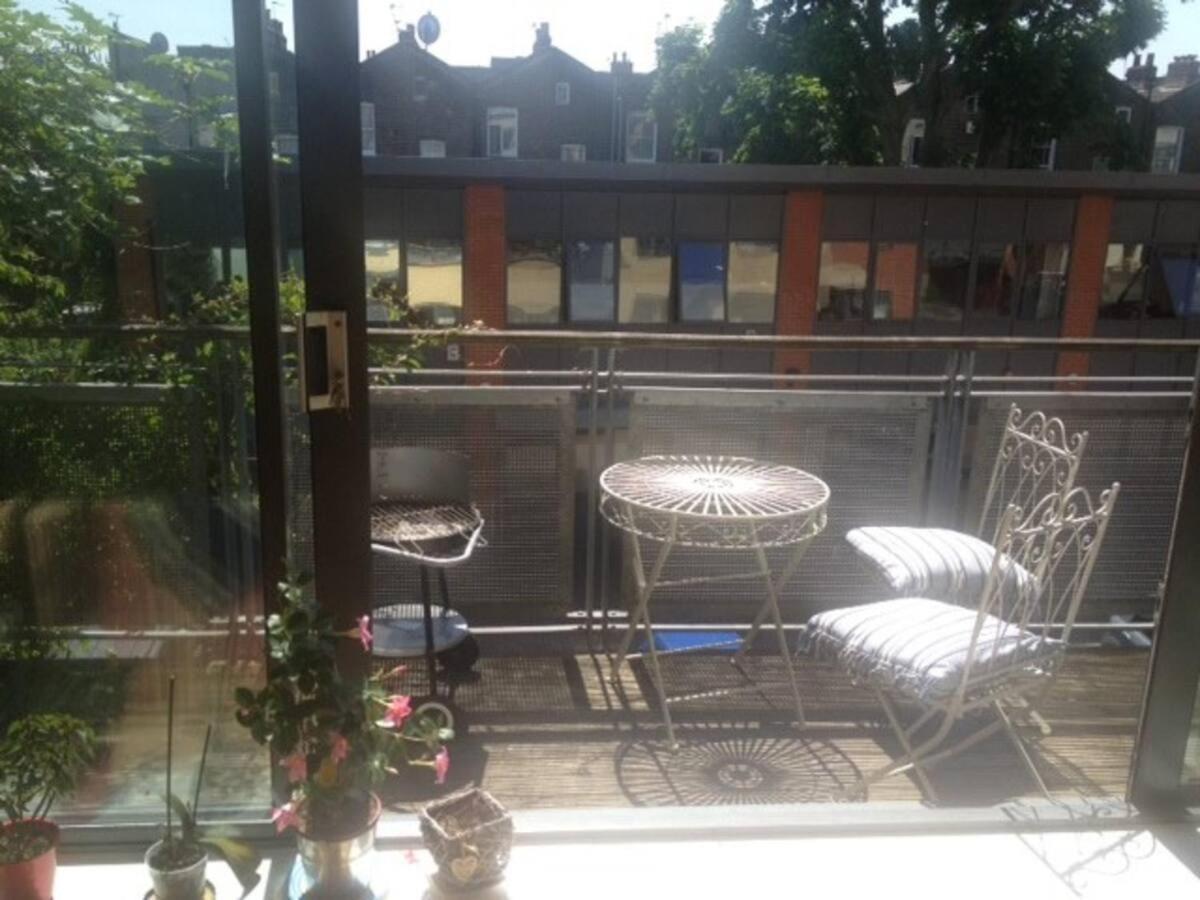 Spacious, Bright And Modern Flat In Holloway London Exterior photo