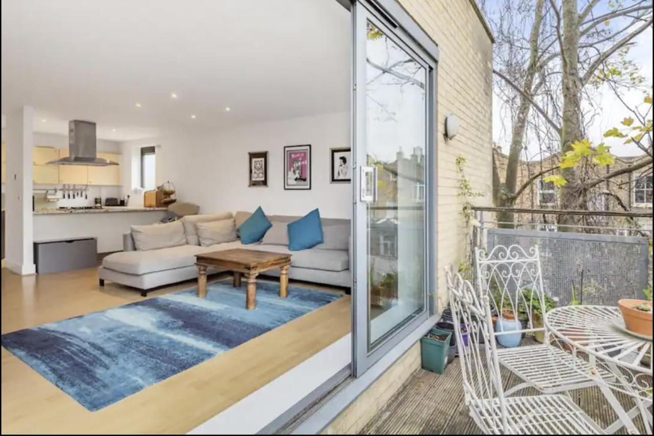 Spacious, Bright And Modern Flat In Holloway London Exterior photo